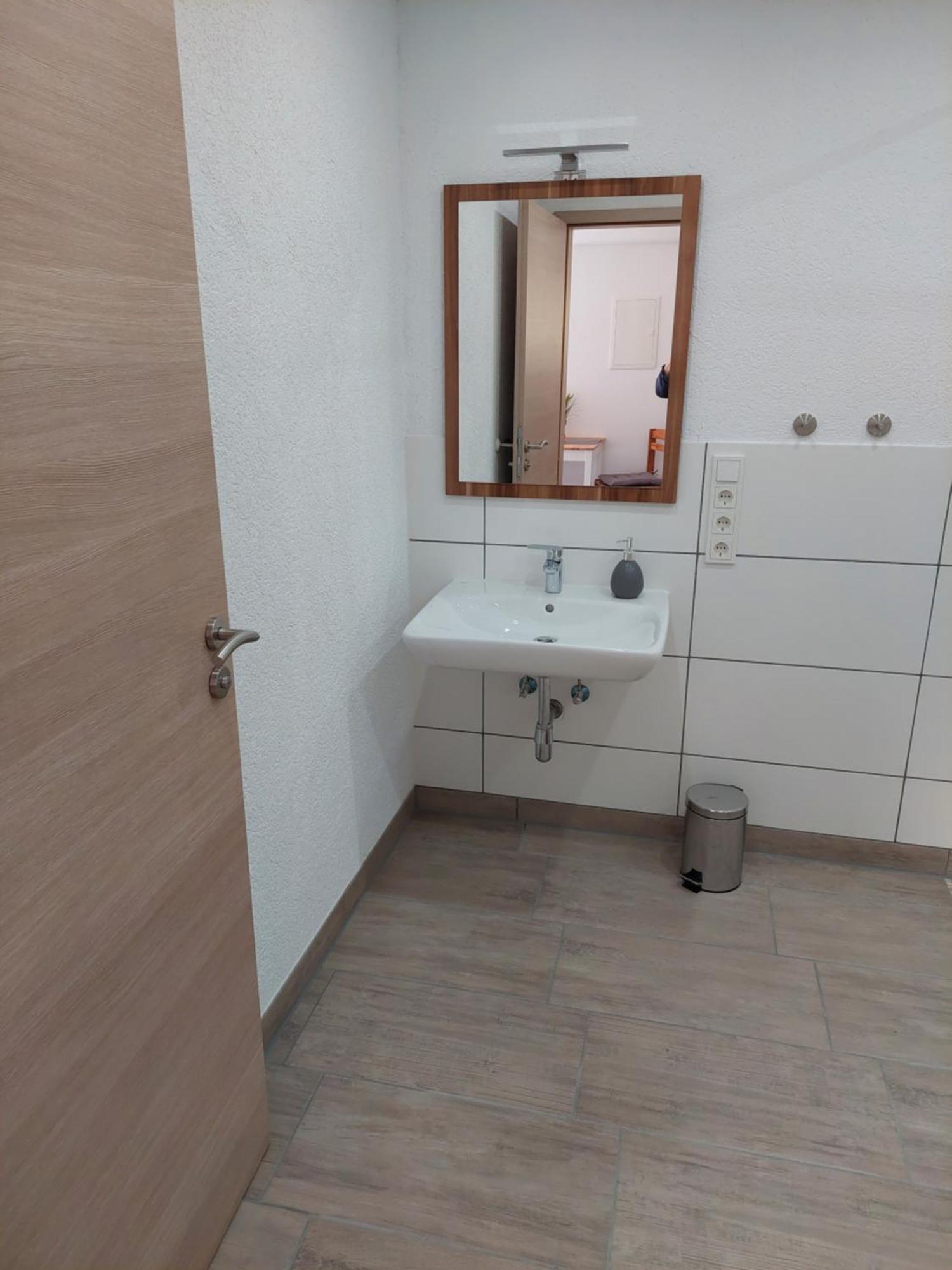 Ferienwohnungen! Kleine Bungalows Mit Terrasse! Stockhausen-Illfurth Chambre photo